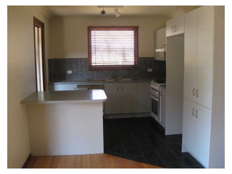 5 Walsh Retreat, Berwick VIC 3806