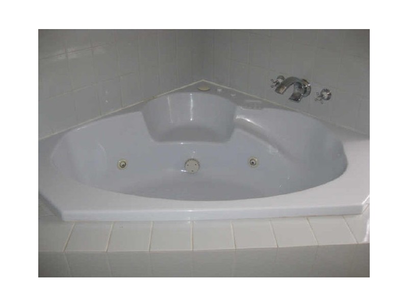 38 County Drive, Berwick VIC 3806