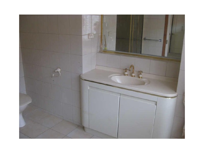 38 County Drive, Berwick VIC 3806