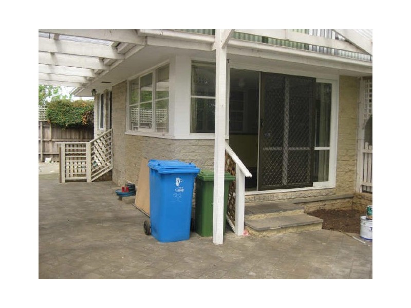 38 County Drive, Berwick VIC 3806