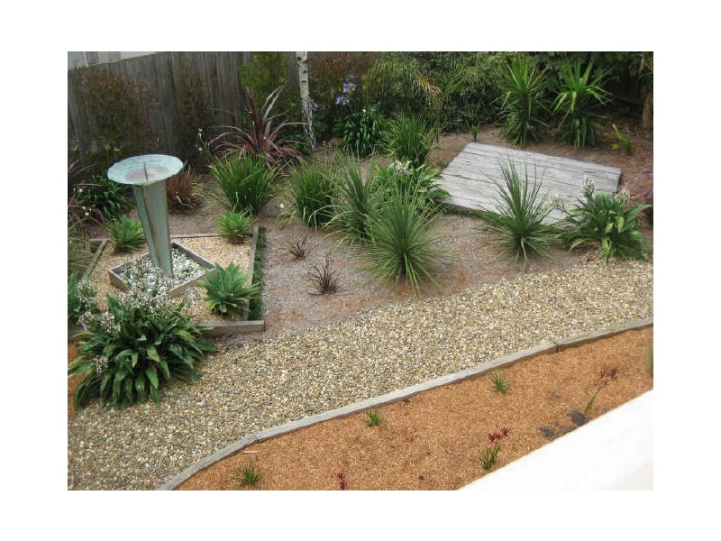 36 Balmain Drive, Berwick VIC 3806