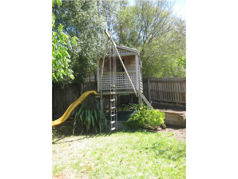 20 Rheanva Street, Berwick VIC 3806