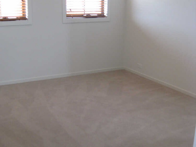 33 Premier Drive, Berwick VIC 3806