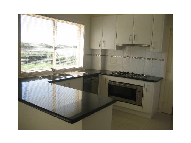 1/135 Hinrichsen Drive, Hallam VIC 3803