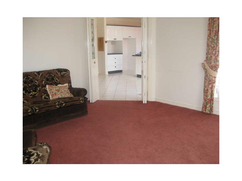 15 Shand Court, Berwick VIC 3806