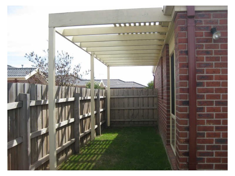 3/49-51 Dartmoor Drive, Cranbourne VIC 3977