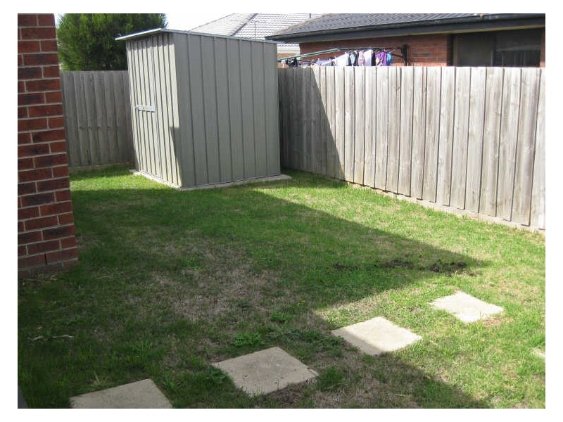 3/49-51 Dartmoor Drive, Cranbourne VIC 3977