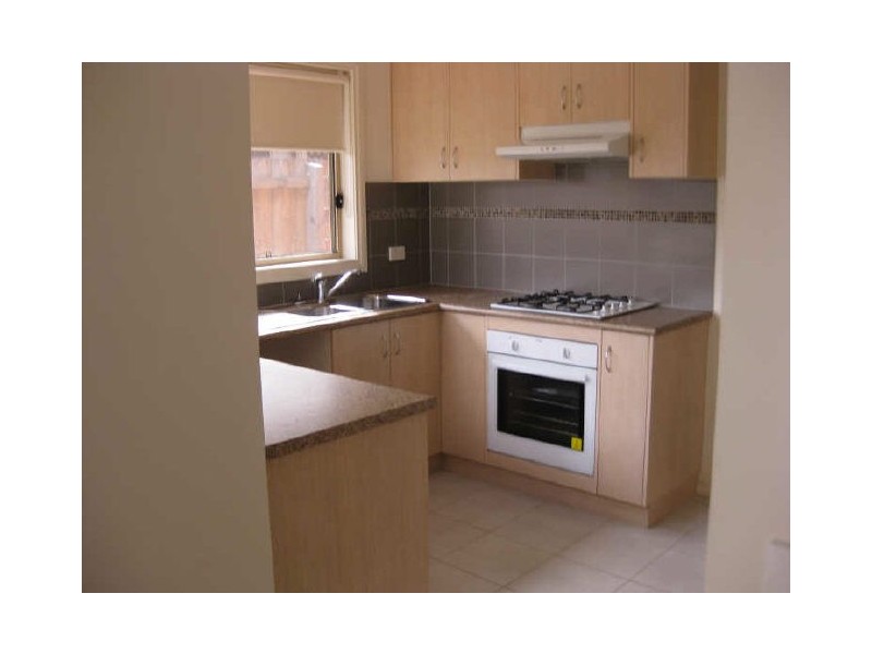 5/11 Coco Parade, Skye VIC 3977