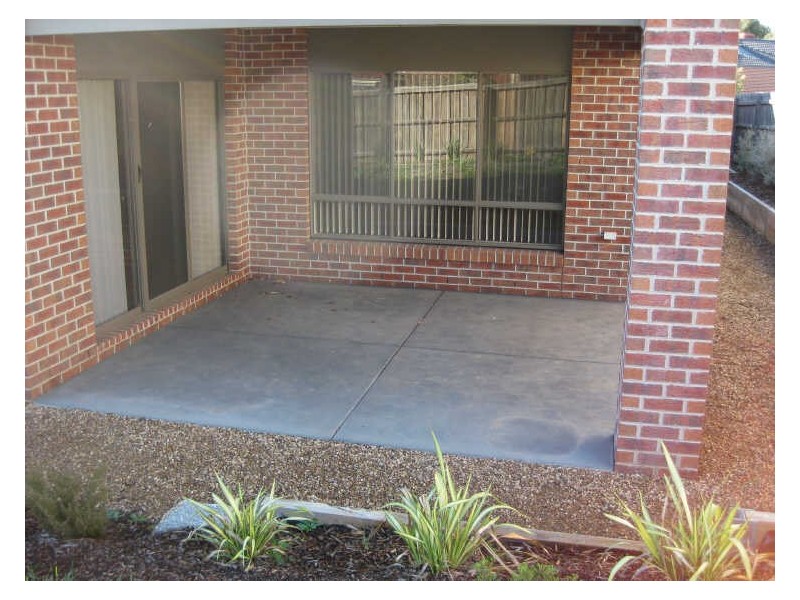 30 Nightingale Crescent, Berwick VIC 3806