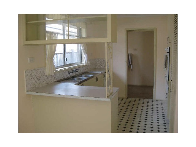 7 Westleigh Crescent, Narre Warren VIC 3805