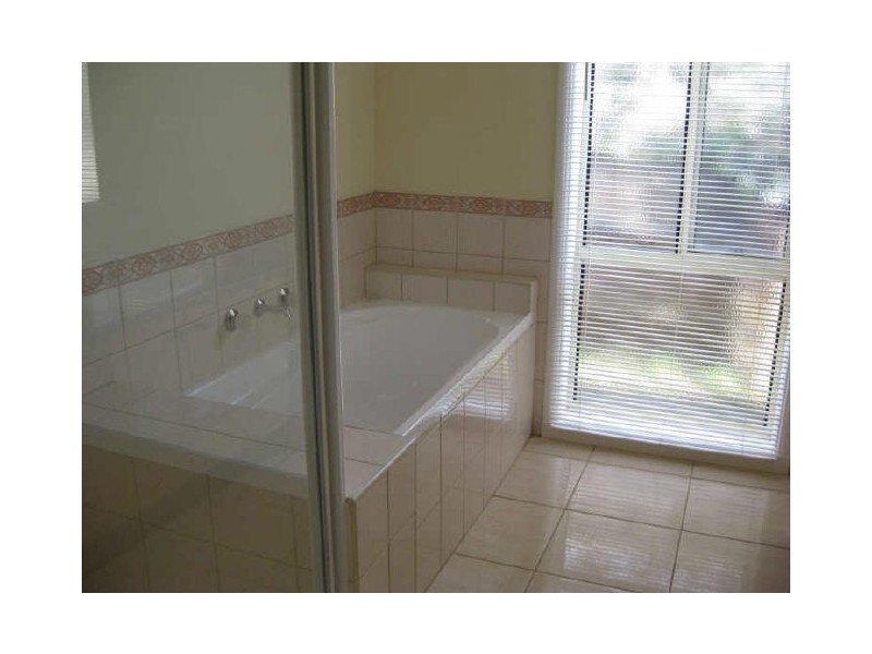 163 Golflinks Road, Berwick VIC 3806