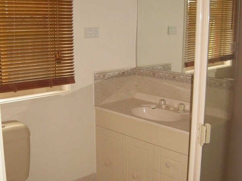 6 Cadell Place, Berwick VIC 3806