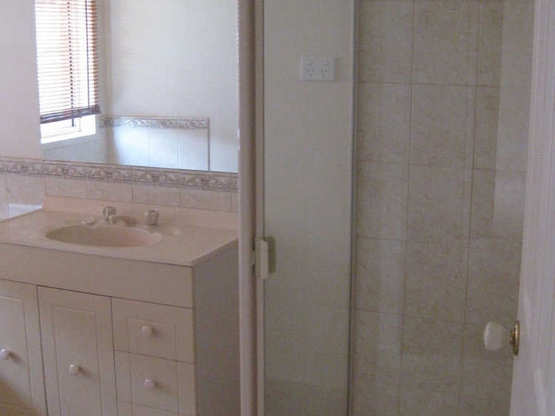 6 Cadell Place, Berwick VIC 3806