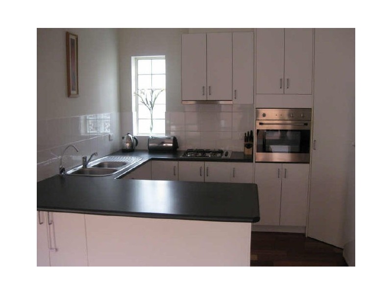 43 Leonard Avenue, Berwick VIC 3806