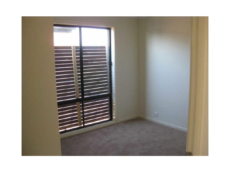 2/10 Mina Court, Carrum Downs VIC 3201