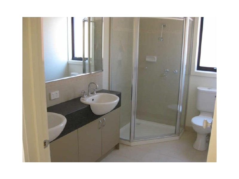 2/10 Mina Court, Carrum Downs VIC 3201
