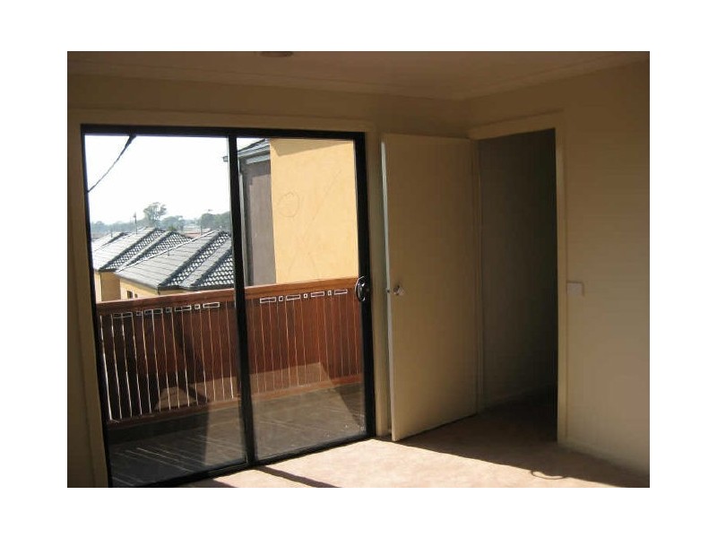 2/10 Mina Court, Carrum Downs VIC 3201