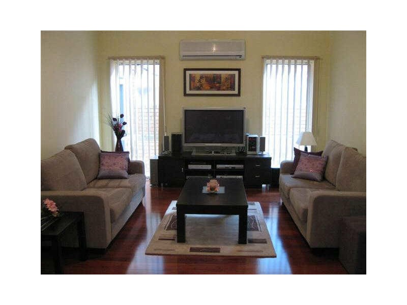 21 Gloucester Avenue, Berwick VIC 3806