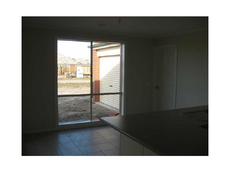 26 Flash Dan Drive, Cranbourne VIC 3977