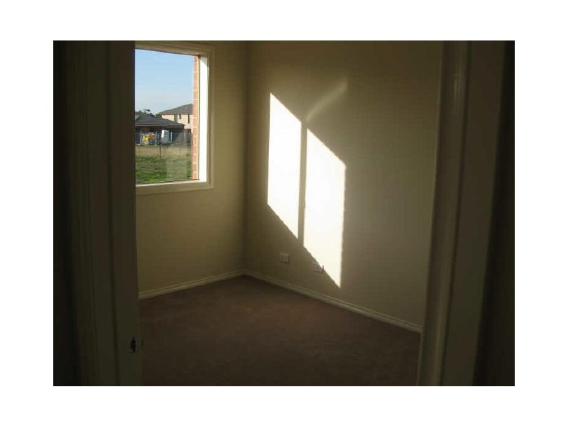 26 Flash Dan Drive, Cranbourne VIC 3977