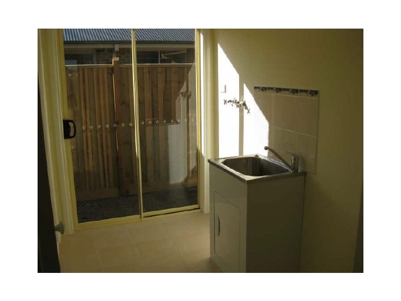 9 Peisley Crescent, Cranbourne VIC 3977