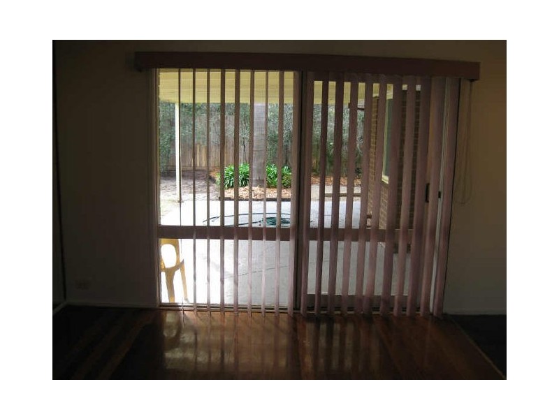 13 Cook Court, Cranbourne VIC 3977