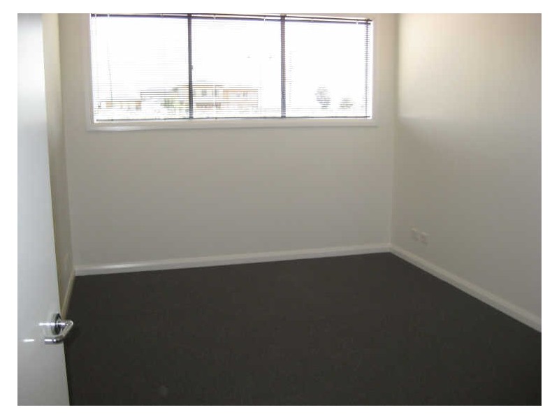 5 Ferndown Drive, Cranbourne VIC 3977