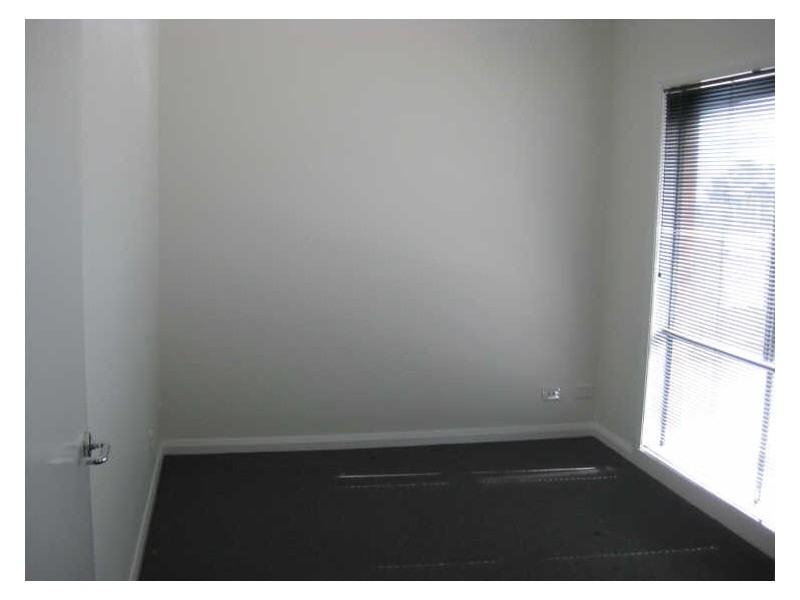 5 Ferndown Drive, Cranbourne VIC 3977