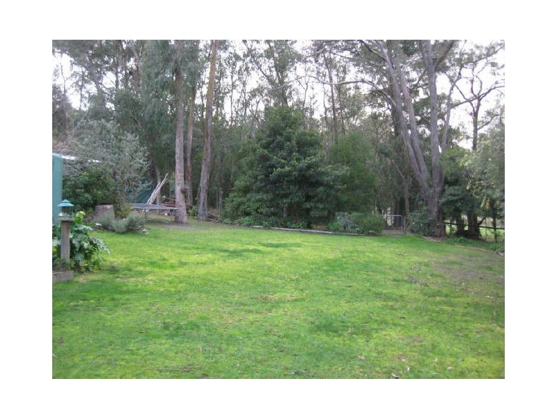 7 McArthur Road, Beaconsfield Upper VIC 3808