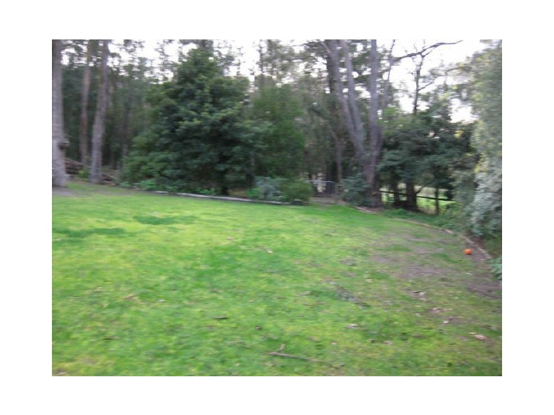 7 McArthur Road, Beaconsfield Upper VIC 3808