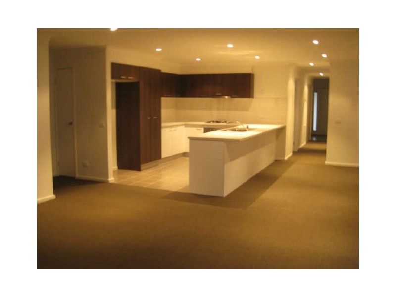 12 Whitehaven Street, Berwick VIC 3806