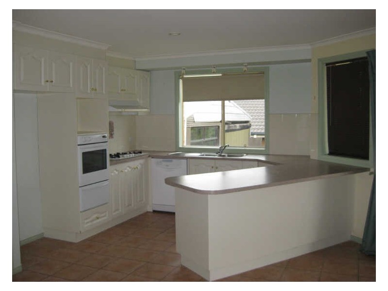 23 Innes Court, Berwick VIC 3806