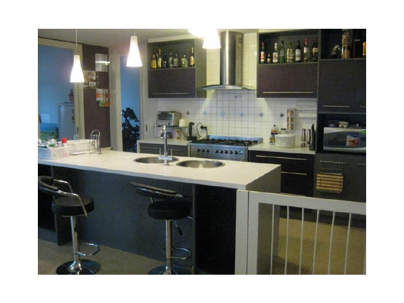 95 Skyline Way, Berwick VIC 3806