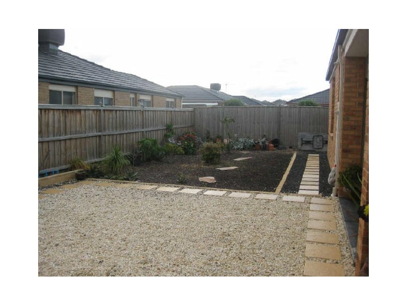 95 Skyline Way, Berwick VIC 3806