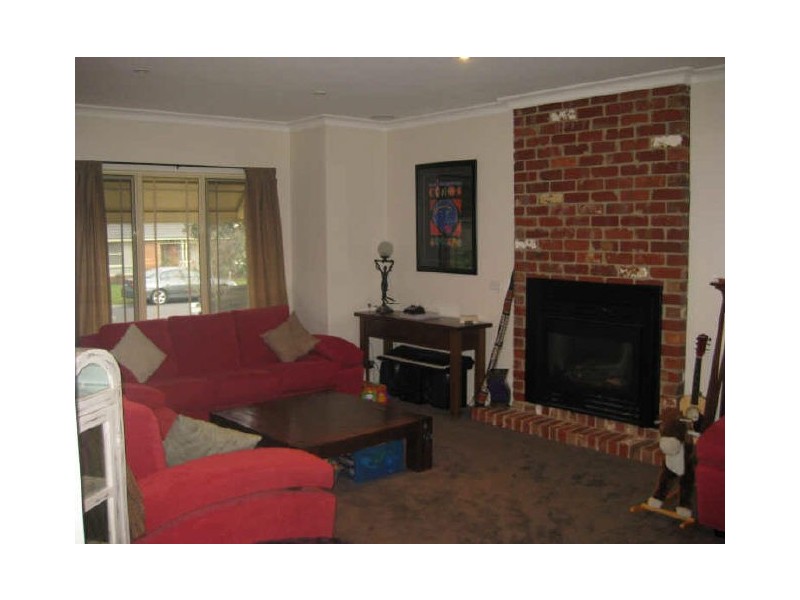 3 Stonehaven Avenue, Cranbourne VIC 3977