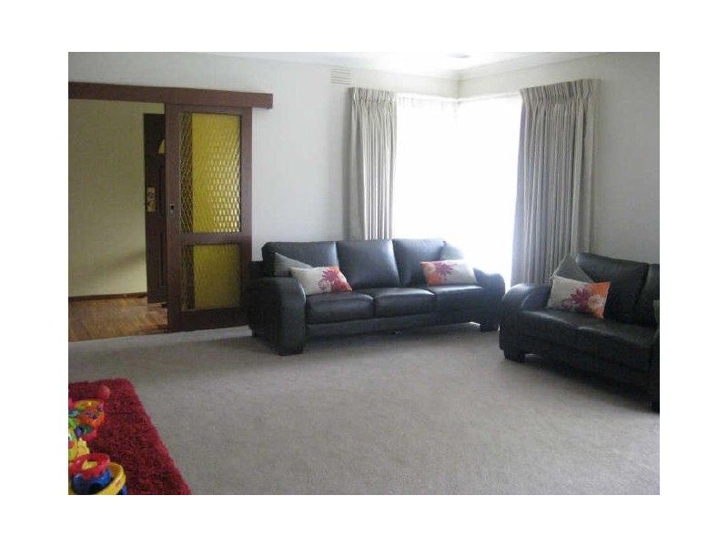 5 Evan Street, Berwick VIC 3806