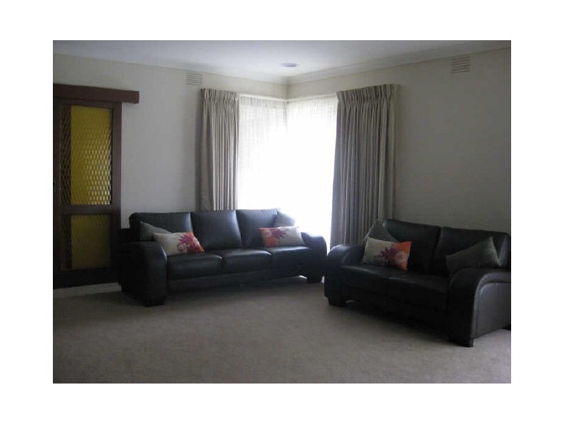 5 Evan Street, Berwick VIC 3806