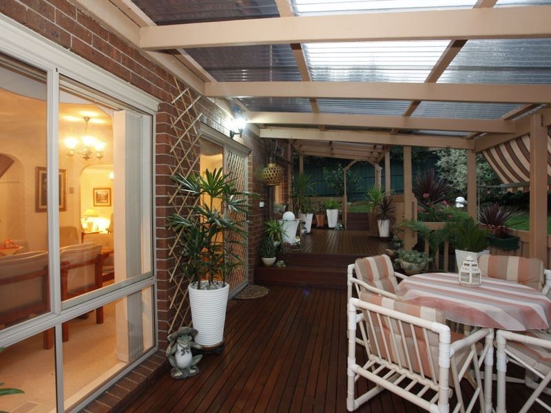 12 Barellan Mews, Berwick VIC 3806