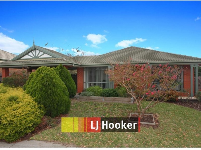 96 Strathaird Drive, Narre Warren South VIC 3805