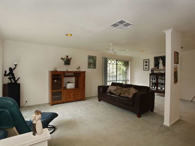 96 Strathaird Drive, Narre Warren South VIC 3805