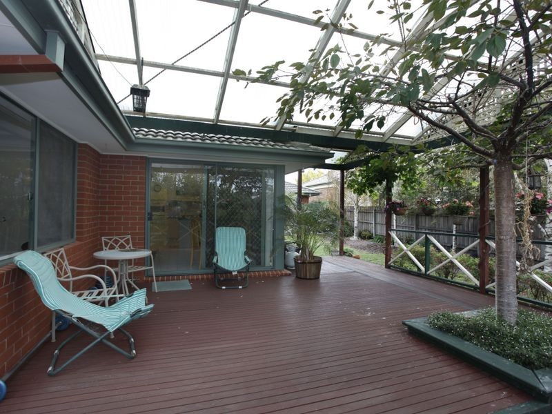 96 Strathaird Drive, Narre Warren South VIC 3805