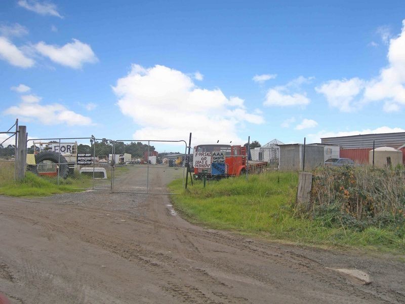 Lot 1 Officer South Road, Officer VIC 3809