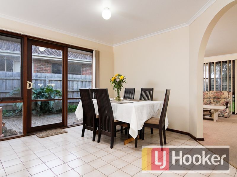 1/15 Florence Avenue, Berwick VIC 3806