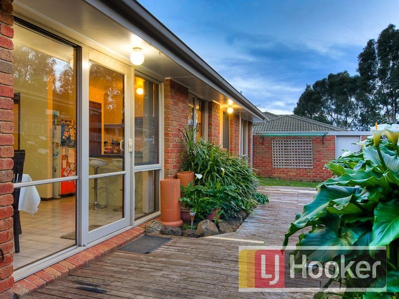 1/15 Florence Avenue, Berwick VIC 3806