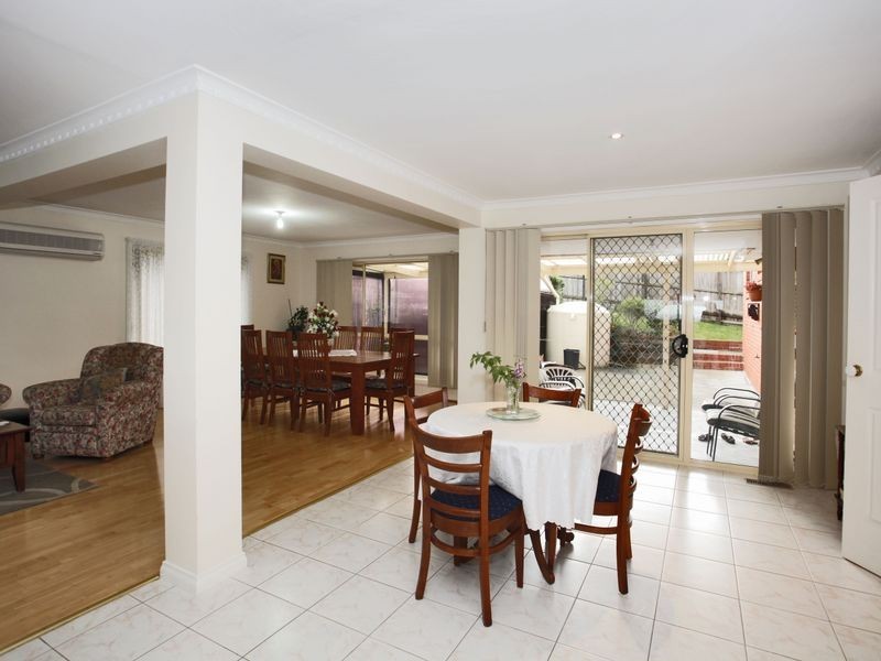 55 Chirnside Road, Berwick VIC 3806