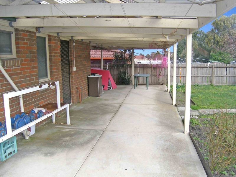 25 Nettle Drive, Hallam VIC 3803