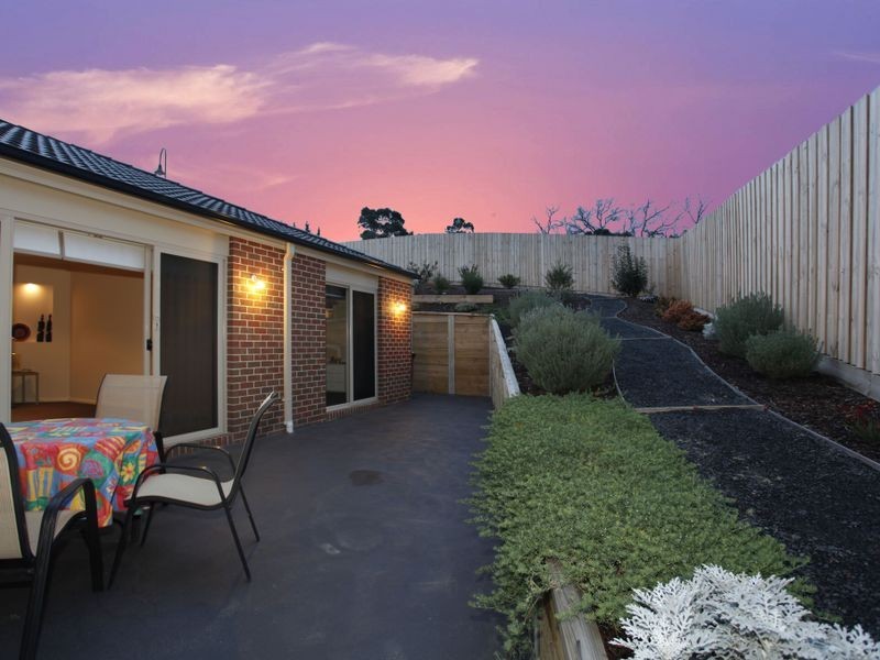 20 Whistler Drive, Berwick VIC 3806