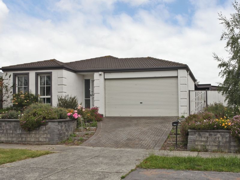 10 Lomandra Court, Narre Warren South VIC 3805