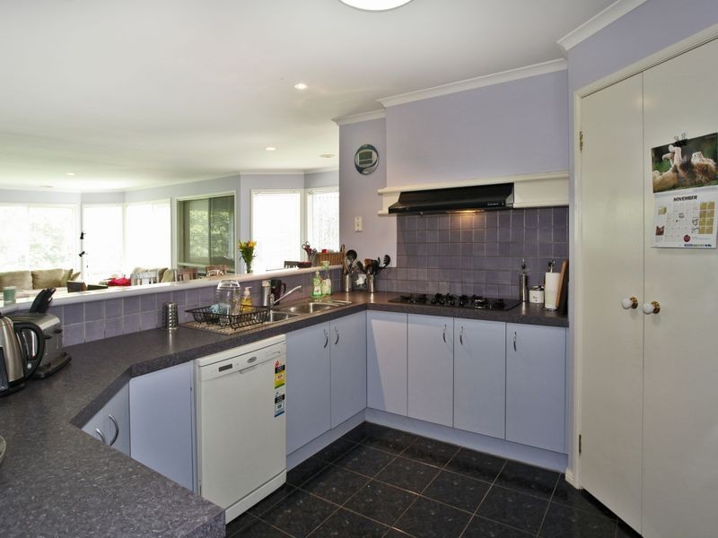10 Lomandra Court, Narre Warren South VIC 3805