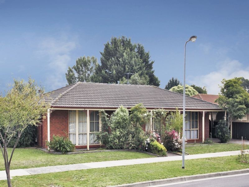 5 Chirnside Road, Berwick VIC 3806